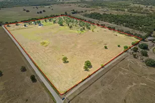 240 Oil Field Rd, Lockhart, TX 78644 - Photo 22