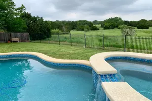 1581 Grassy Field Rd, Austin, TX 78737 - Photo 2