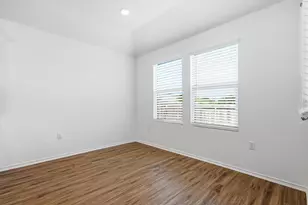 10537 Steinbeck Dr, Austin, TX 78747 - Photo 16