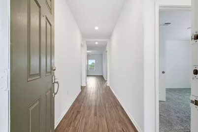 10537 Steinbeck Drive, Austin, TX 78747 - Photo 2
