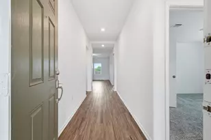 10537 Steinbeck Dr, Austin, TX 78747 - Photo 2