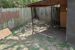 6105 Ada Ct, Austin, TX 78744 - Photo 12