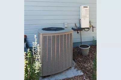 5700 Avenue F, Austin, TX 78752 - Photo 24