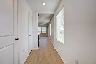 7325 Spotted Leaf Wy, Del Valle, TX 78617 - Photo 2