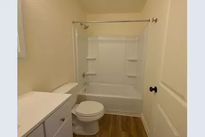 2002 W 2nd Street #100, Taylor, TX 76574 - Photo 12