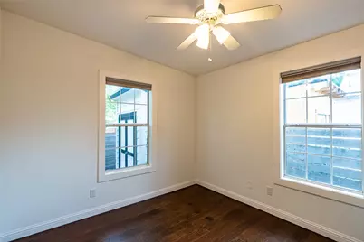 1801 13th Street E, Austin, TX 78702 - Photo 6