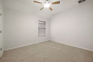 18905 Shallow Pond Trail, Pflugerville, TX 78660 - Photo 12