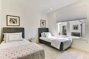 2606 Sutherland St, Austin, TX 78746 - Photo 18