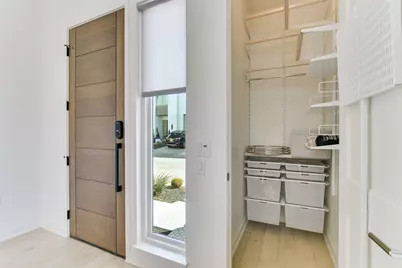 2606 Sutherland Street, Austin, TX 78746 - Photo 2