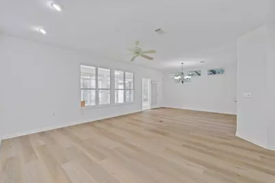 101 Buttercup Trail, Georgetown, TX 78633 - Photo 6