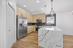 2303 Thomas St, Taylor, TX 76574 - Photo 6