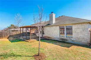 913 Cindy, Leander, TX 78641 - Photo 28