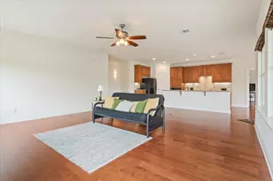 117 Hacienda Heights Cove, Georgetown, TX 78633 - Photo 8