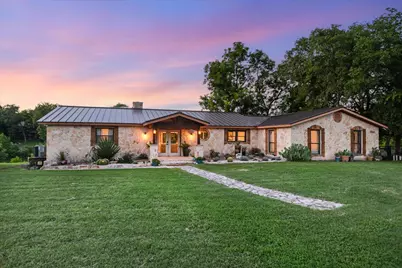 2411 Spoke Hollow Road, Wimberley, TX 78676 - Photo 2