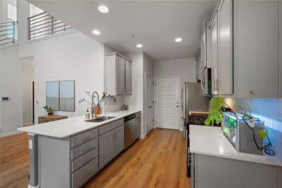 7205 Ray Charles Drive, Austin, TX 78745 - Photo 10