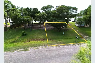 1836 Cr 206, Sargent, TX 77414 - Photo 2