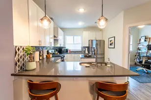 2827 Manor Rd, Austin, TX 78722 - Photo 4