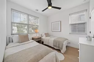 5701 Tura Ln, Austin, TX 78721 - Photo 14