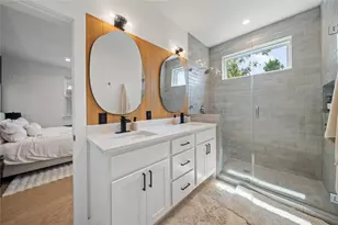 5701 Tura Ln, Austin, TX 78721 - Photo 12