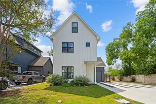 5701 Tura Ln, Austin, TX 78721 - Photo 1
