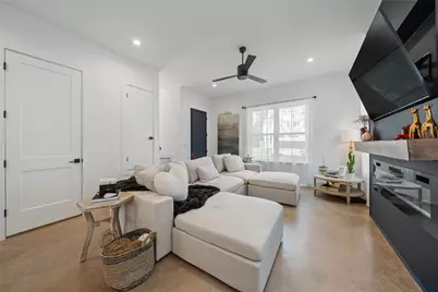 5701 Tura Lane #1, Austin, TX 78721 - Photo 4