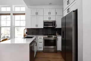 2913 Chennault St, Austin, TX 78723 - Photo 4