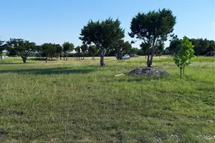 906 Co Rd 154, Georgetown, TX 78626 - Photo 1