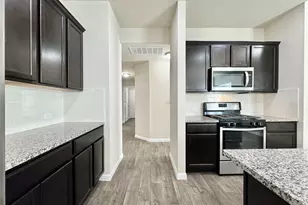 224 Yoakum St, Leander, TX 78641 - Photo 6
