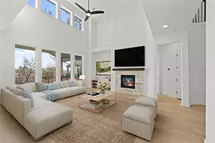 497 Wood Thrush Run, Kyle, TX 78640 - Photo 4