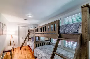 1003 E 39th St, Austin, TX 78751 - Photo 12