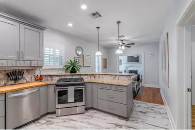 1003 E 39th Street, Austin, TX 78751 - Photo 4