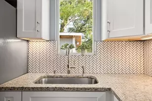 1183 Coleto St, Austin, TX 78702 - Photo 12