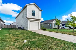 231 Gabbro Gdns, Maxwell, TX 78656 - Photo 2
