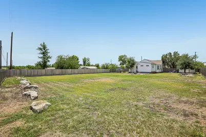106 County Road 425, Spicewood, TX 78669 - Photo 34