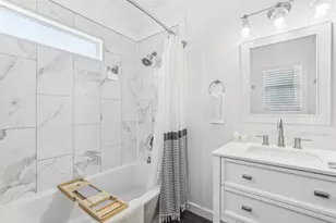 106 Co Rd 425, Spicewood, TX 78669 - Photo 24