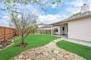 292 Spruce Dr, Kyle, TX 78640 - Photo 20