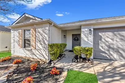 292 Spruce Drive, Kyle, TX 78640 - Photo 2