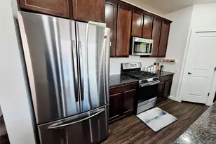 8000 Prairie Rye Dr, Lago Vista, TX 78645 - Photo 16
