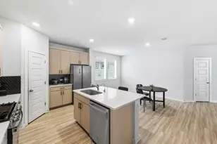 241 Banff Dr, Kyle, TX 78640 - Photo 10