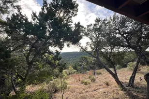 961 Buttercup Ln, Wimberley, TX 78676 - Photo 2