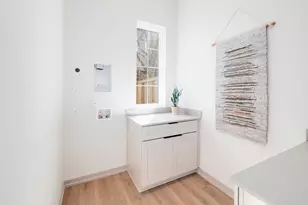 1732 Bunche Rd, Austin, TX 78721 - Photo 20