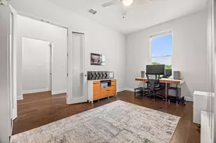 372 Raptor Beak Wy, Cedar Creek, TX 78612 - Photo 6