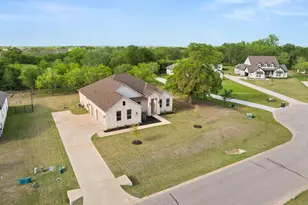 372 Raptor Beak Wy, Cedar Creek, TX 78612 - Photo 32