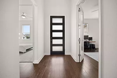 372 Raptor Beak Way, Cedar Creek, TX 78612 - Photo 2