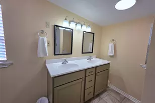 415 N Main St, Rockdale, TX 76567 - Photo 12