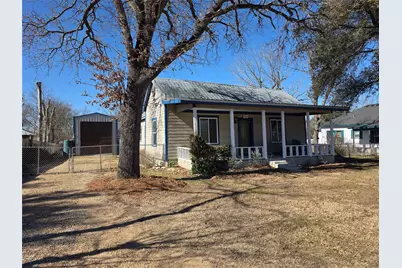 415 N Main Street, Rockdale, TX 76567 - Photo 2