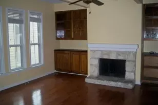 2529 Rio Grande St, Austin, TX 78705 - Photo 2