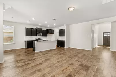 451 Butterfly Bush Court, New Braunfels, TX 78130 - Photo 6