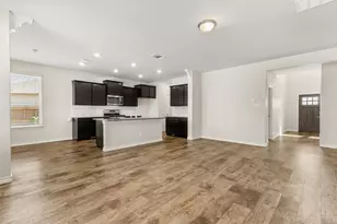 451 Butterfly Bush Ct, New Braunfels, TX 78130 - Photo 6