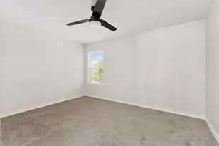 451 Butterfly Bush Ct, New Braunfels, TX 78130 - Photo 16